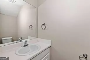 1428 Box Cir, Winder, GA 30680 - Photo 7