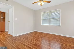 276 Lakemoore Dr NE, Atlanta, GA 30342 - Photo 17