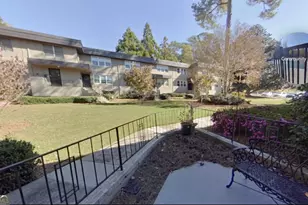 276 Lakemoore Dr NE, Atlanta, GA 30342 - Photo 3