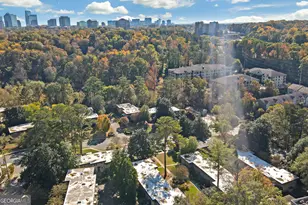 276 Lakemoore Dr NE, Atlanta, GA 30342 - Photo 19