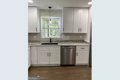 720 Jewel Place, Lilburn, GA 30047 - Photo 7