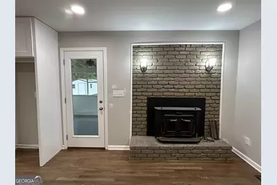 720 Jewel Place, Lilburn, GA 30047 - Photo 11