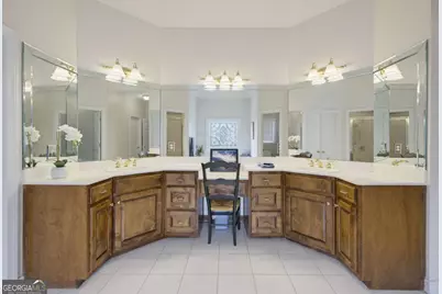 5570 Stoneleigh Drive, Suwanee, GA 30024 - Photo 25
