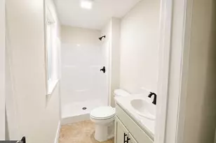 778 Villa Esta Ave, Macon, GA 31206 - Photo 3