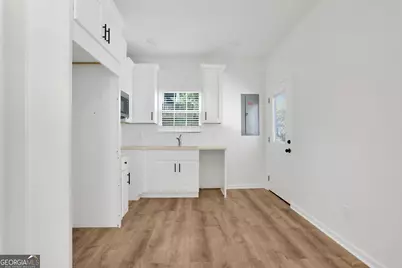 615 E 38th Street, Savannah, GA 31401 - Photo 41