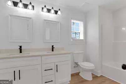 615 E 38th Street, Savannah, GA 31401 - Photo 31