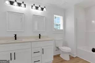 615 E 38th St, Savannah, GA 31401 - Photo 31