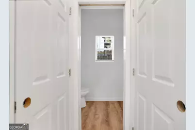 615 E 38th Street, Savannah, GA 31401 - Photo 47