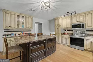 576 Cross Plains Rd, Carrollton, GA 30116 - Photo 17
