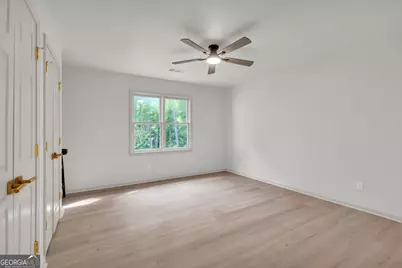 150 Indian Bluff Drive, Sharpsburg, GA 30277 - Photo 17
