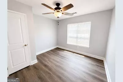 242 S Brunswick Street, Jesup, GA 31546 - Photo 3