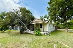 31 Currie St, Hazlehurst, GA 31539 - Photo 7