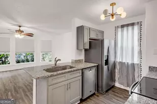 1004 Sandy Ln Dr, Alpharetta, GA 30022 - Photo 9
