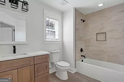 1005 E 35th Street, Savannah, GA 31401 - Photo 11
