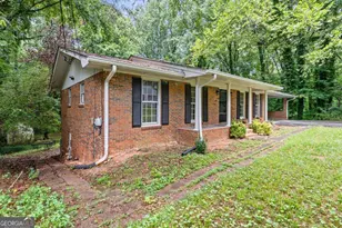 246 Barbara Ln SW, Mableton, GA 30126 - Photo 3