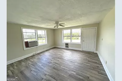 2455 Pegasus Parkway #APT - A, Lagrange, GA 30240 - Photo 3