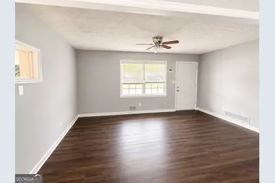 1716 Hallmark Drive, Griffin, GA 30223 - Photo 9