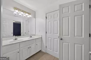 3898 Heritage Oaks Dr SW, Powder Springs, GA 30127 - Photo 17