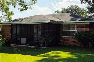 3895 Flamingo Dr, Macon, GA 31206 - Photo 1