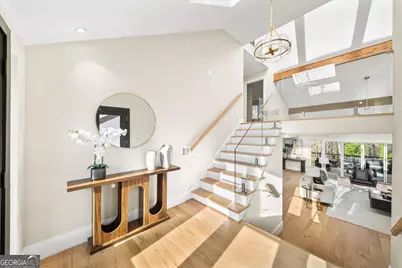 250 Bruton Way, Atlanta, GA 30342 - Photo 5