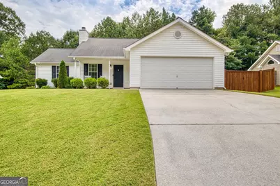 185 Creekside Drive, Grantville, GA 30220 - Photo 1