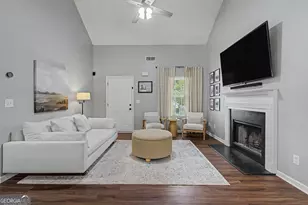 185 Creekside Dr, Grantville, GA 30220 - Photo 9