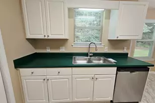 603 Fieldcrest Dr, McDonough, GA 30253 - Photo 9