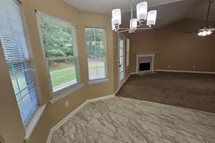 603 Fieldcrest Dr, McDonough, GA 30253 - Photo 11