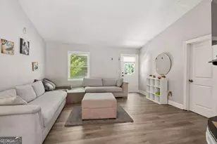 771 Suwanee Pkwy, Lawrenceville, GA 30043 - Photo 5
