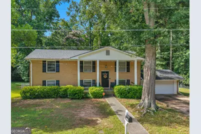 1607 Hillview Avenue, Jonesboro, GA 30236 - Photo 3