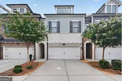 945 Kenway Avenue, Roswell, GA 30076 - Photo 1