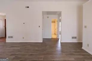 112 Glendale Dr, Peachtree City, GA 30269 - Photo 9