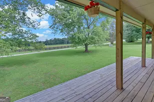 1120 Blair Rd, Mount Airy, GA 30563 - Photo 3