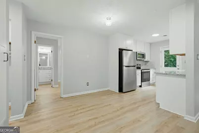 210 Meadow Run, Peachtree City, GA 30269 - Photo 5