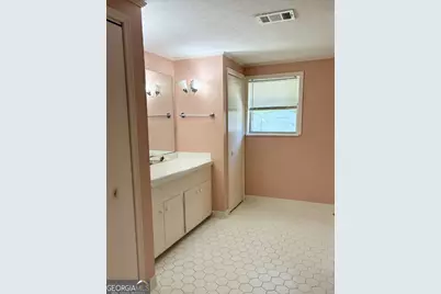 219 Anderson Lane, Sandersville, GA 31082 - Photo 5