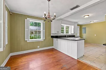 1222 Pine Avenue, Brunswick, GA 31520 - Photo 11