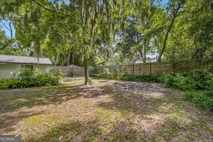 1222 Pine Ave, Brunswick, GA 31520 - Photo 25