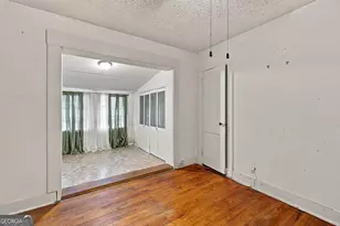 1222 Pine Ave, Brunswick, GA 31520 - Photo 13