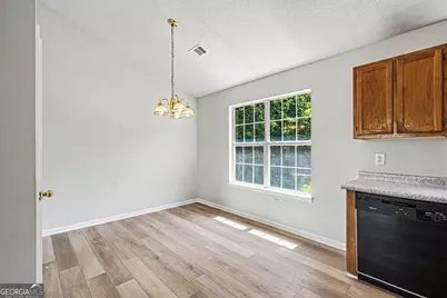 4967 McKinley Drive, Lula, GA 30554 - Photo 7
