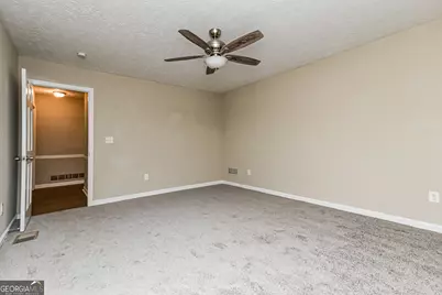8183 Silver Oaks Court, Jonesboro, GA 30236 - Photo 11