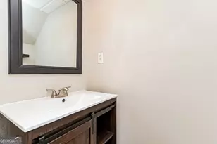 8183 Silver Oaks Ct, Jonesboro, GA 30236 - Photo 13