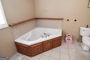 1448 Dauset Dr, Griffin, GA 30224 - Photo 33