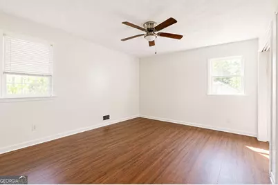 970 Woodbridge Drive NE, Conyers, GA 30012 - Photo 11