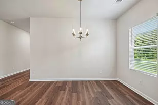 502 Taylor Ct, Jackson, GA 30233 - Photo 5