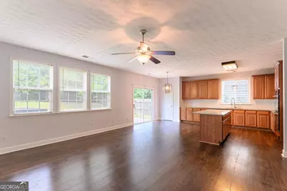 35 Timber Lane, Newnan, GA 30265 - Photo 5