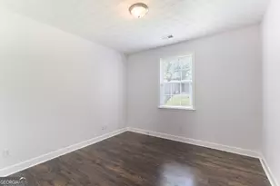 35 Timber Ln, Newnan, GA 30265 - Photo 9