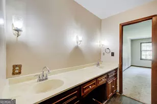 4576 Ashington Dr, Snellville, GA 30039 - Photo 23
