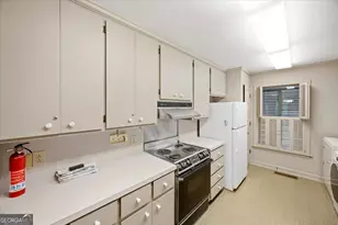 355 Overlook Rd, Macon, GA 31204 - Photo 7