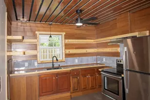 20 E Jones Ave, Statesboro, GA 30458 - Photo 5