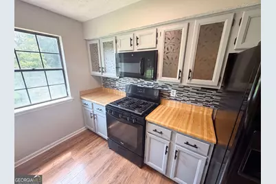 165 Splitwood Lane, Fairburn, GA 30213 - Photo 9